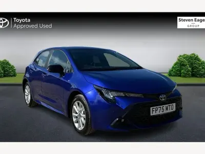 Used Toyota Corolla 140 HP (102 kW) 2025 Blue Hatchback