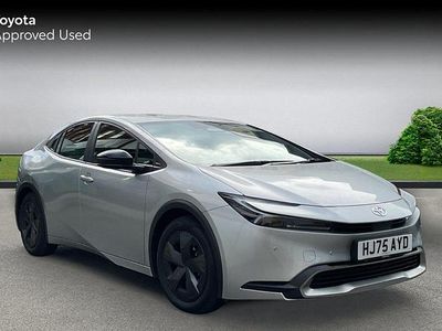 Used Toyota Prius Design 223 HP (164 kW) 2025 Silver Hatchback
