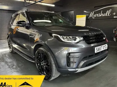 Usado Land Rover Discovery 5 HSE Luxury 258 HP (189 kW) 2018 Cinzento SUV