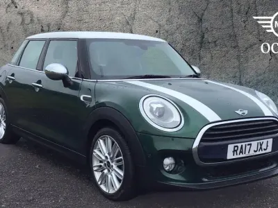 Used Mini Cooper Hatch 134 HP (98 kW) 2017 Green Hatchback