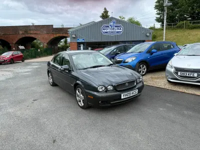 Używany Jaguar X-type SE 143 KM (105 kW) 2009 Szary Sedan/Limuzyna