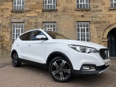 Usado MG ZS Exclusive 111 HP (81 kW) 2019 Branco SUV