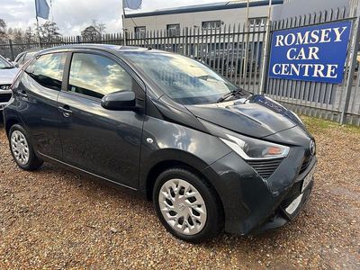 Used Toyota Aygo X-play 72 HP (52 kW) 2019 Grey Hatchback