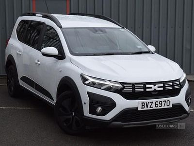 White Used 2025 Dacia Jogger Expression MPV | £16,995 (Fair price)