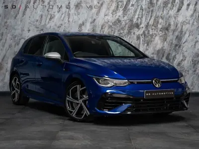 Używany VW Golf VIII R 320 KM (235 kW) 2022 Niebieski Hatchback