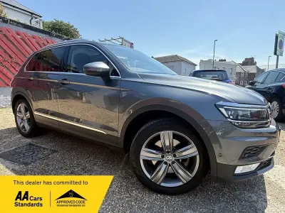 Used VW Tiguan SEL 180 HP (132 kW) 2016 Grey SUV