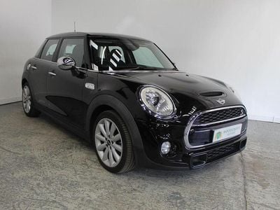 Usado Mini Cooper S Hatch 192 HP (141 kW) 2016 Preto Citadino