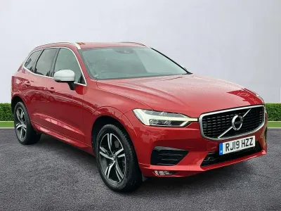 Used Volvo XC60 R-Design 2019 Red SUV