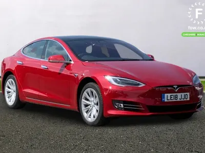 Used Tesla Model S Standard Range 386 kW (525 HP) 2018 Red Hatchback