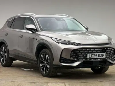 Used MG HS Trophy 170 HP (125 kW) 2025 Silver SUV