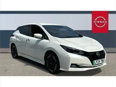 Used Nissan Leaf Tekna 110 kW (150 HP) 2024 White Hatchback