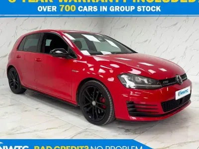 Begagnad VW Golf VII GTD 2015 Röd Halvkombi