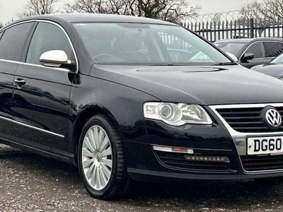 Used VW Passat Highline 2010 Black Sedan