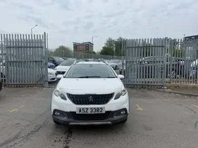 Käytetty Peugeot 2008