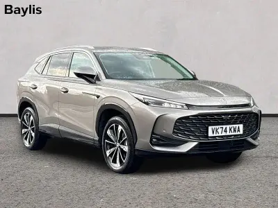 Używany MG HS Trophy 169 KM (124 kW) 2024 Srebrny SUV