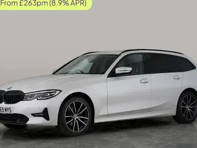 Begagnad BMW 320 Sport Line 190 HK (139 kW) 2019 Vit Kombi