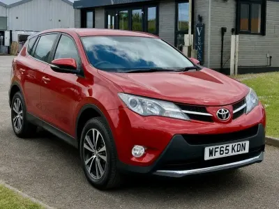 Usado Toyota RAV4 2015 Rojo SUV