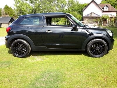 Mini Cooper Paceman
