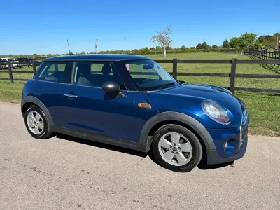 Used Mini ONE Hatch 102 HP (75 kW) 2014 Blue Hatchback