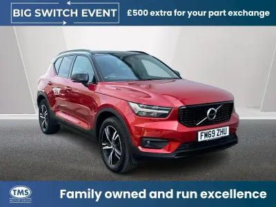 Used Volvo XC40 R-Design 2019 Red SUV