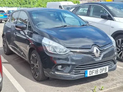 Used Renault Clio IV Iconic 90 HP (66 kW) 2018 Black Hatchback
