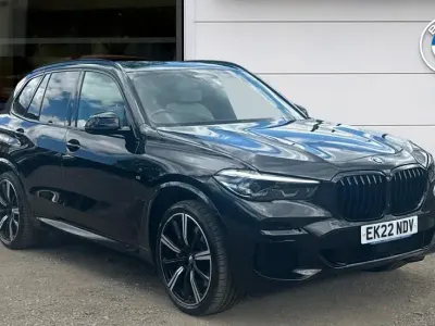 Used BMW X5 M Sport 335 HP (246 kW) 2022 Black SUV