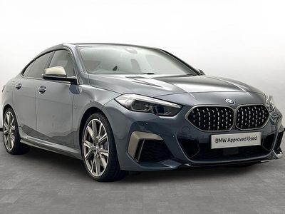 Begagnad BMW M235 Shadowline 302 HK (222 kW) 2023 Grå Sportkupé