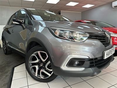 used Renault Captur 0.9 ICONIC TCE 5d 89 BHP