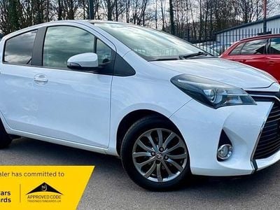 Used Toyota Yaris 2017 White Hatchback