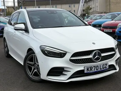 Begagnad Mercedes B220 AMG Line Premium Plus 2020 Vit Minibuss