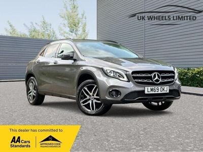 Mercedes GLA180