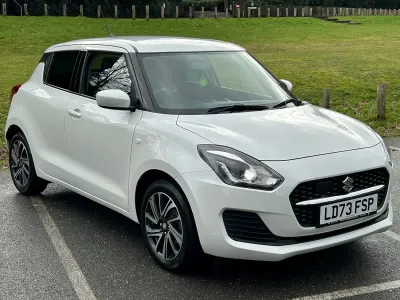 Usado Suzuki Swift SZ-L 83 HP (61 kW) 2023 Branco Citadino