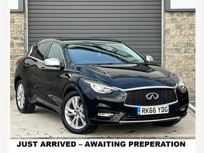 Used Infiniti Q30 Business Executive 109 HP (80 kW) 2016 Black Hatchback