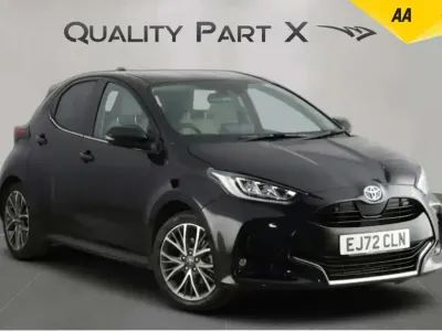 Used Toyota Yaris Hybrid 116 HP (85 kW) 2022 Black Hatchback