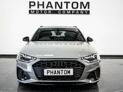 Used Audi A4 Black Edition 190 HP (139 kW) 2022 Grey Estate