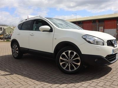 used Nissan Qashqai (2012/62)1.6 dCi Tekna 4WD (Start Stop) 5d