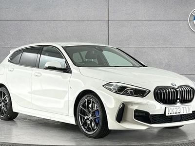 Usado BMW 118 M Sport 134 HP (98 kW) 2023 Branco Citadino
