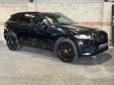 Used Jaguar F-Pace R-Sport 180 HP (132 kW) 2016 Black SUV
