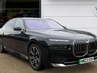 BMW i7