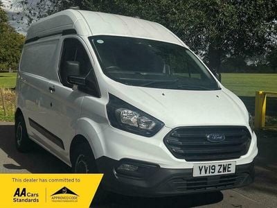 Used Ford Transit Custom 105 HP (77 kW) 2019 White Van