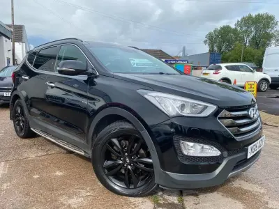 Used Hyundai Santa Fe Premium SE 200 HP (147 kW) 2015 Black SUV