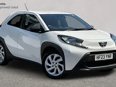 Used Toyota Aygo X PURE 72 HP (52 kW) 2025 SUV