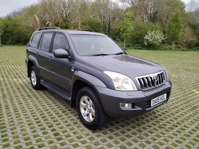 Used Toyota Land Cruiser 2005 Silver SUV