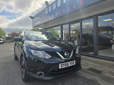 Used Nissan Qashqai N-Connecta 110 HP (80 kW) 2016 Black SUV
