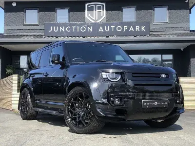 New Land Rover Defender HSE Dynamic 2025 Black SUV
