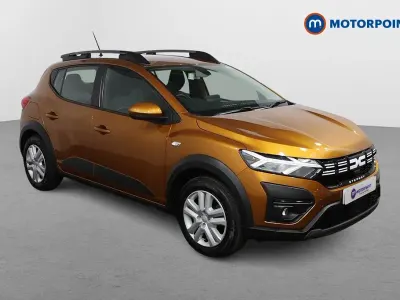 Begagnad Dacia Sandero Expression 2023 Orange Halvkombi
