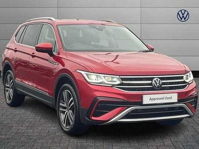 Used VW Tiguan Allspace Elegance 150 HP (110 kW) 2024 Red SUV