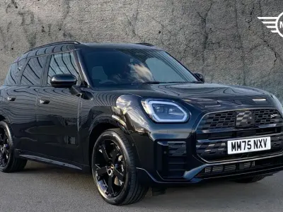 Used Mini Countryman 215 HP (158 kW) 2025 Black SUV