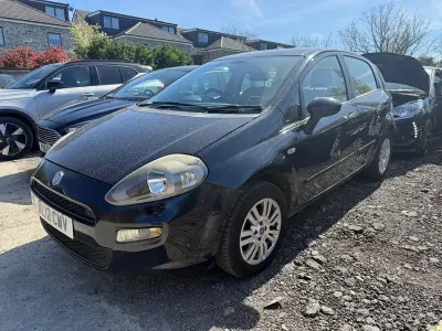 Usado Fiat Punto Easy 2012 Azul Citadino