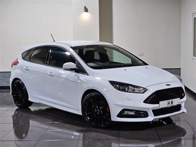 used Ford Focus 2.0 ST 3 5d 247 BHP